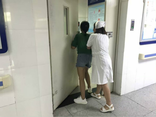 護(hù)理安全重預(yù)防，突擊演練見(jiàn)成效